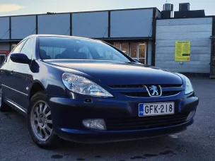 Peugeot 607