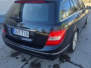 Mercedes-Benz 200
