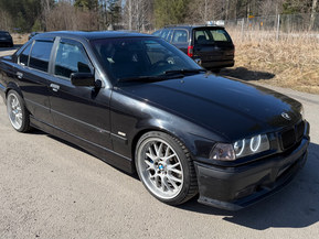 BMW 325