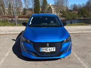 Peugeot e-208