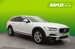 Volvo V90 Cross Country
