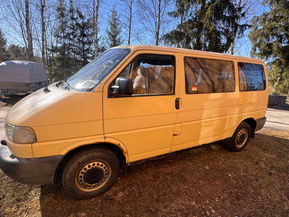 Volkswagen Caravelle