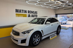 Infiniti FX30d