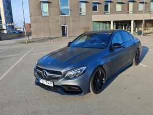 Mercedes-Benz C 63 AMG