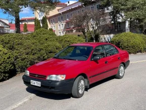 Toyota Carina E