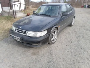 Saab 900