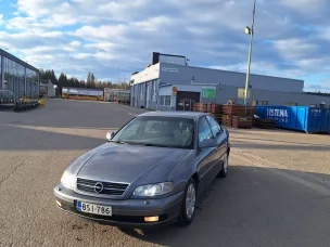 Opel Omega