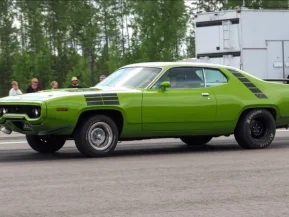 Plymouth Roadrunner