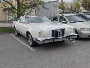 Ford Thunderbird