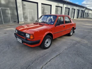 Skoda 105