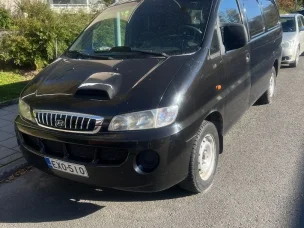 Hyundai H1 Van