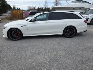 Mercedes-Benz E 63 AMG