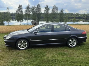 Peugeot 607