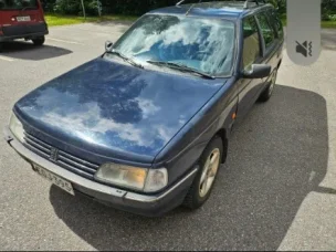 Peugeot 405