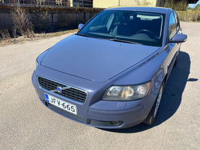 Volvo S40