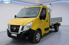 Nissan NV400