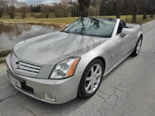 Cadillac XLR