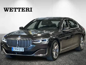 BMW 745