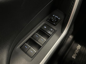Toyota RAV4 Plug-In