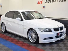 BMW 323