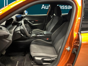 Peugeot e-2008