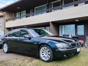 BMW 760
