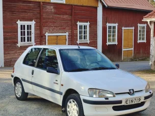 Peugeot 106