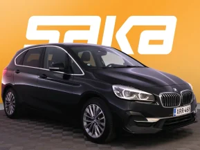 BMW 225