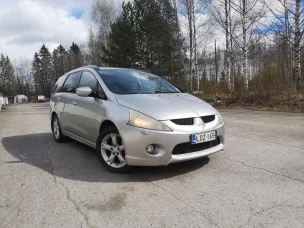 Mitsubishi Grandis