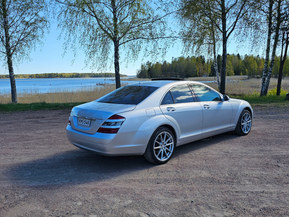 Mercedes-Benz S