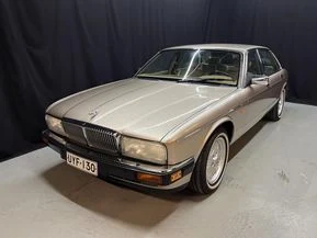 Jaguar XJ6