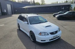Toyota Caldina