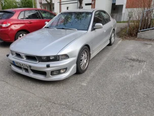 Mitsubishi Galant