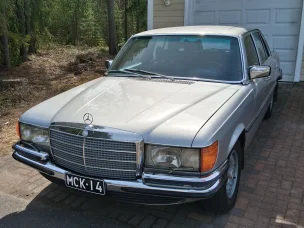 Mercedes-Benz 450