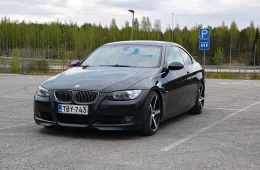 BMW 325