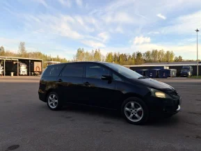 Mitsubishi Grandis
