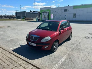 Lancia Ypsilon
