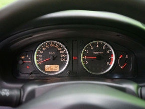 Nissan Almera