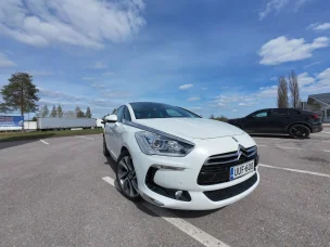 Citroen DS5