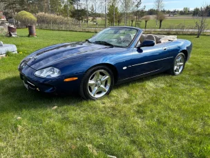 Jaguar XK8