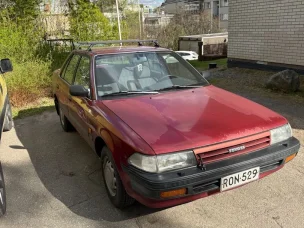 Toyota Carina II
