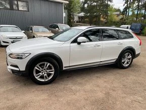 Volvo V90 Cross Country