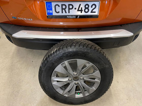Peugeot e-2008