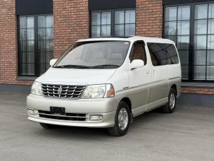 Toyota Grand Hiace