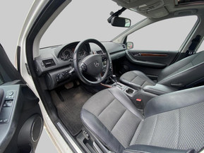 Mercedes-Benz A