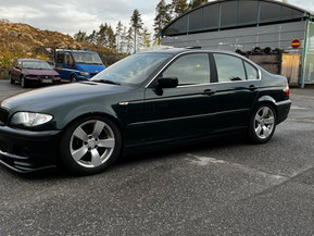 BMW 330