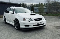 Toyota Caldina