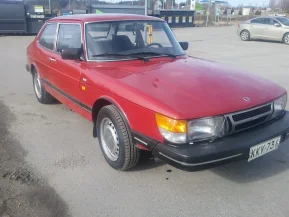 Saab 900