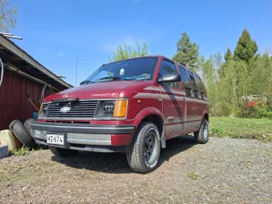 Chevrolet Astro