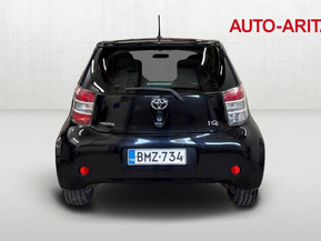 Toyota Iq